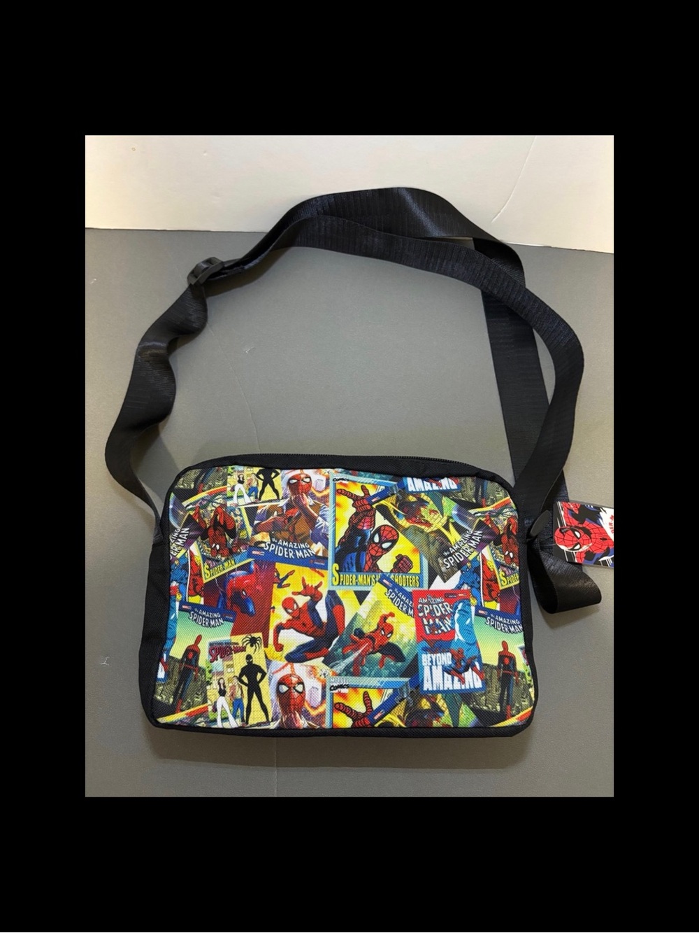 MARVEL Spider-Man Crossbody Bag Adjustable Strap New!